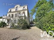 Photo 1 - Appartement à SAINT-GRATIEN