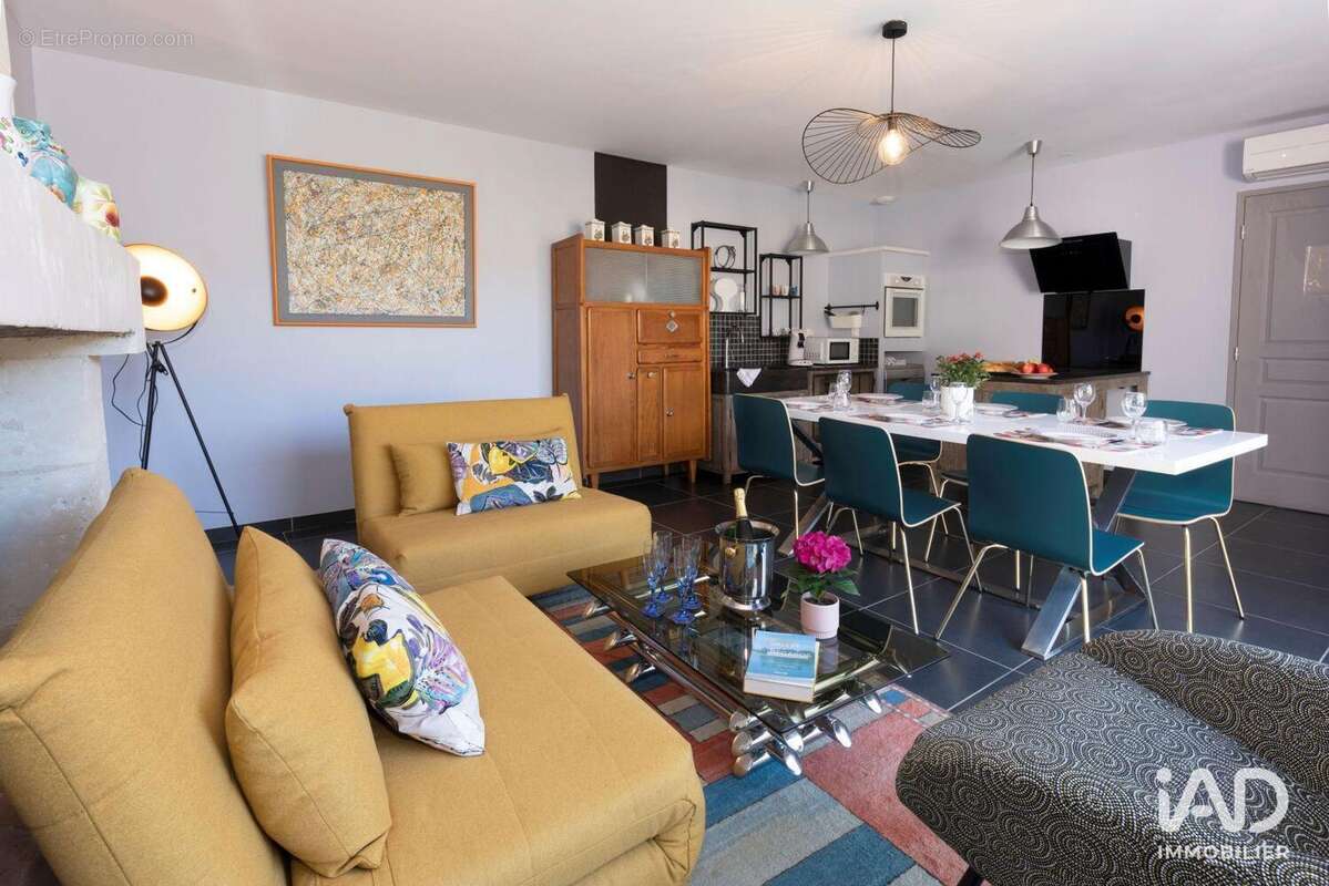 Photo 9 - Commerce à RIGNY-USSE