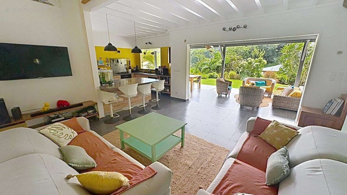 Maison à LE GOSIER