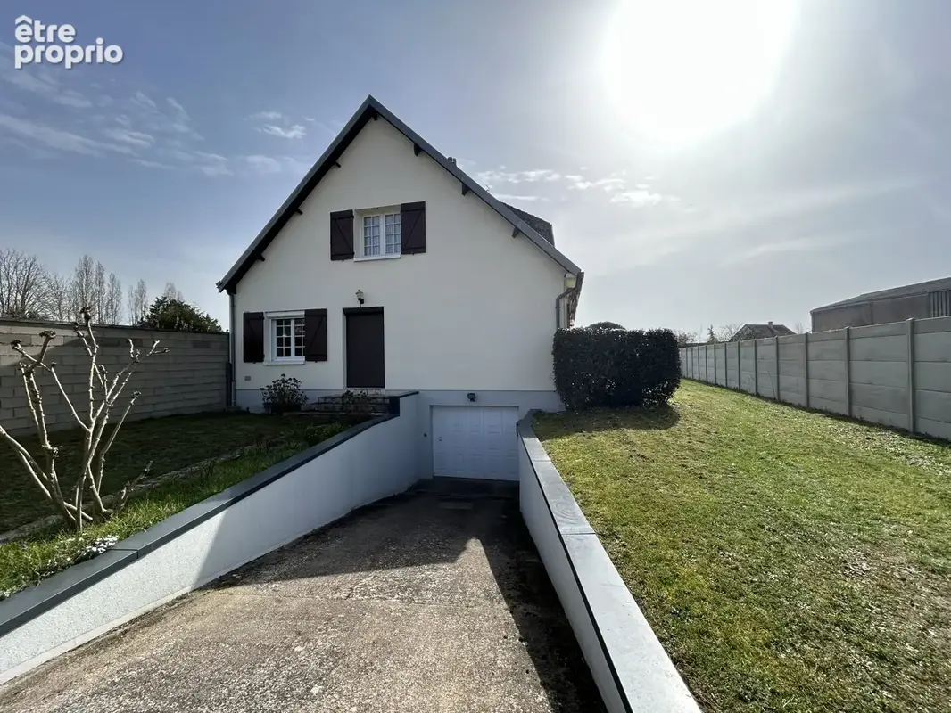 Maison à SAINT-HILAIRE-SAINT-MESMIN