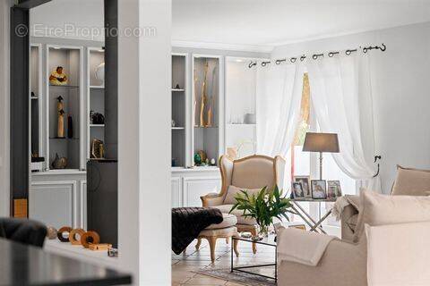 Maison à NEUVECELLE