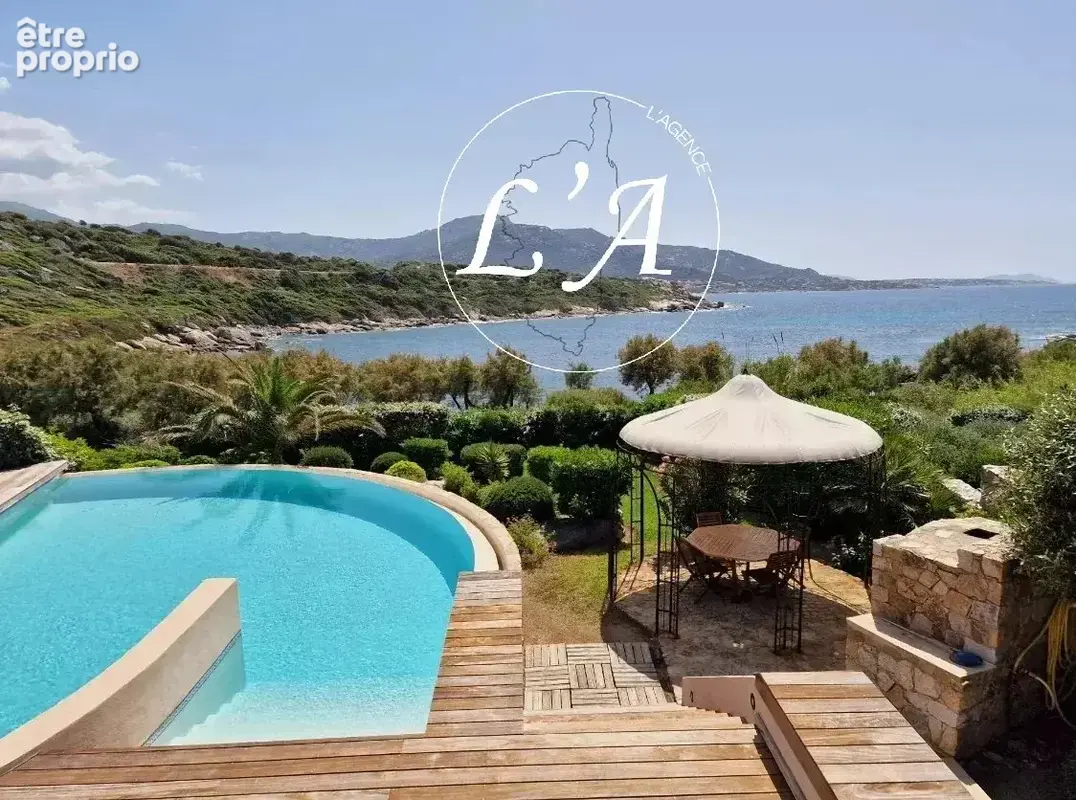 Villa pieds dans l’eau avec vue mer à 3 km d’Ile-Rousse - photo 2