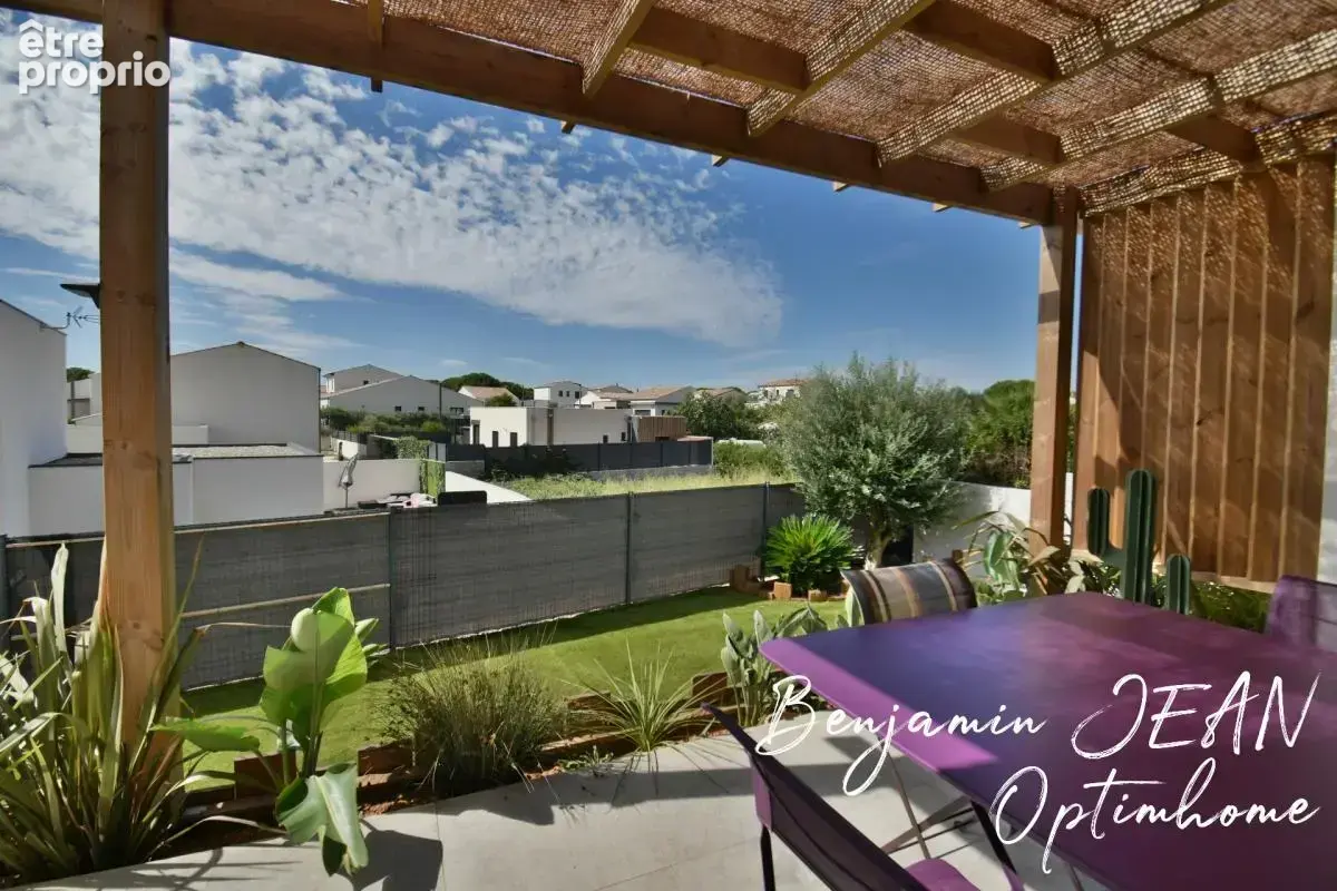 Exclusivité : Maison récente F4/F5 avec piscine et garage - photo 12