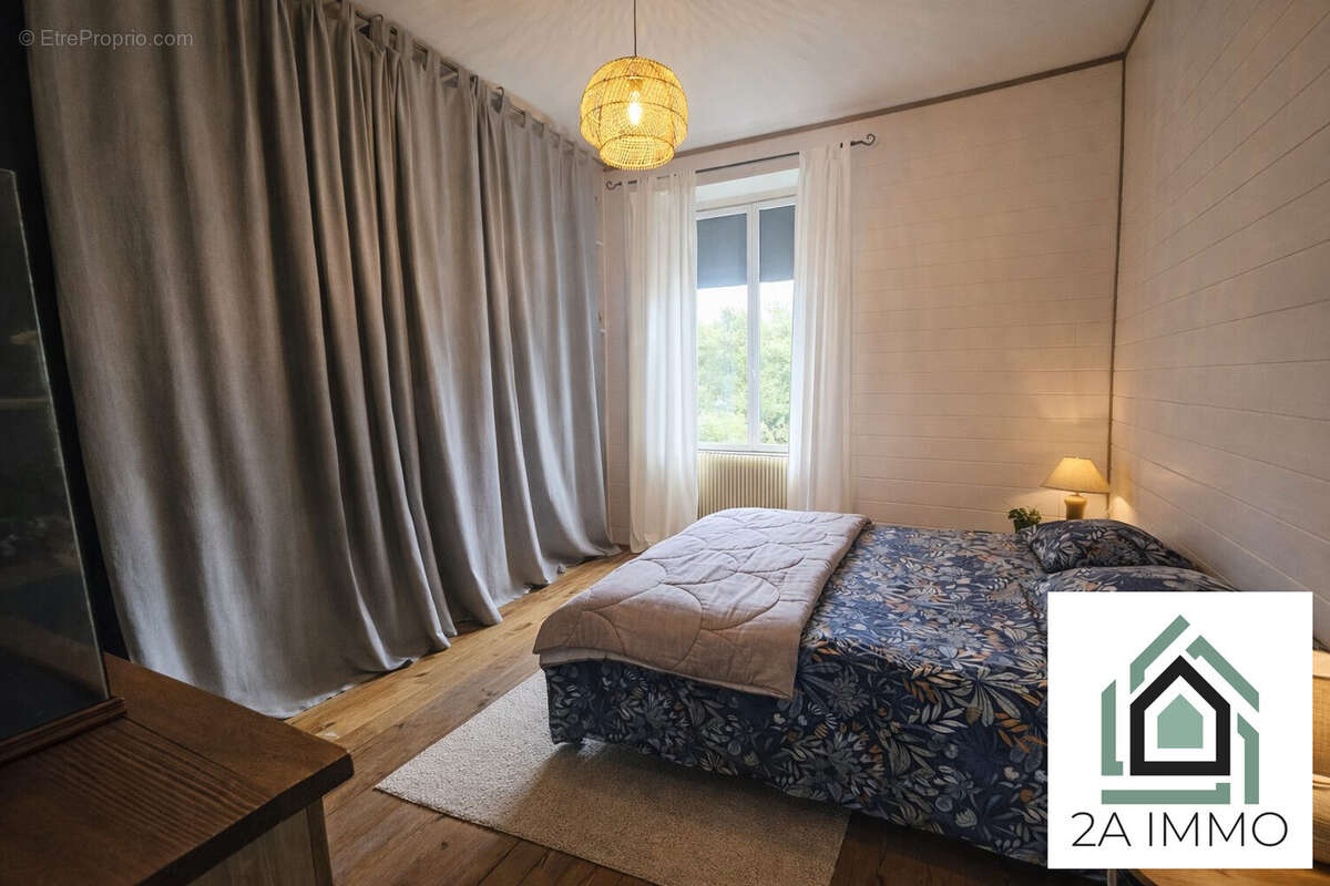 Maison à SAINT-OURS