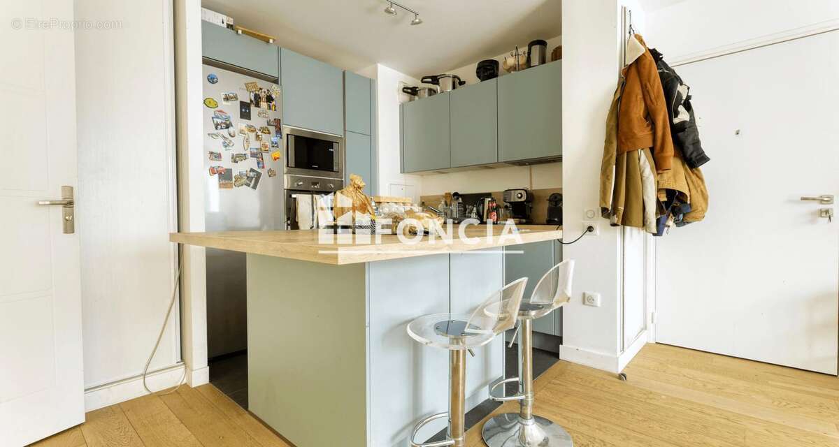 Appartement à ISSY-LES-MOULINEAUX