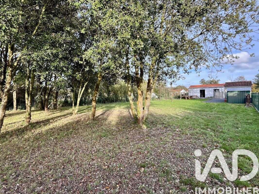 Photo 2 - Maison à SAINT-URBAIN