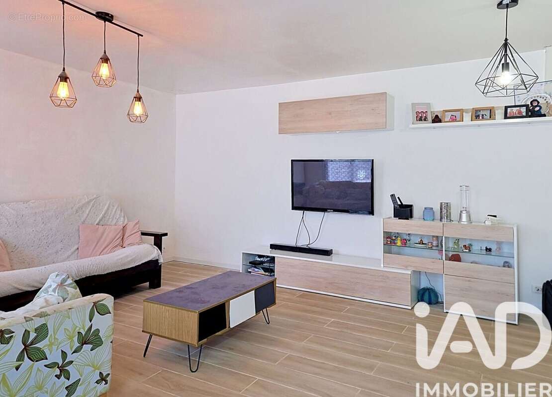 Photo 3 - Maison à LA CHAUSSEE-D'IVRY