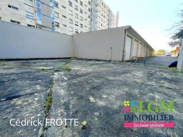 Parking à MONTELIMAR