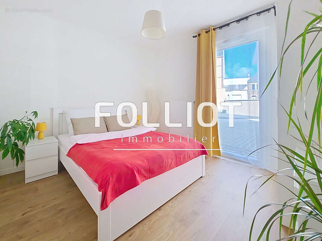 Appartement à DONVILLE-LES-BAINS