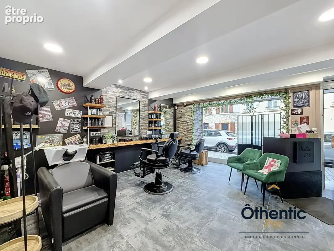 Photo Commerce à Saint-Jean-De-Bournay au prix de 58 000€