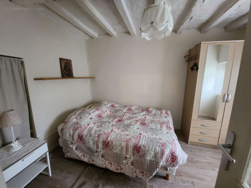 Maison à SAINT-DENIS-DU-MAINE