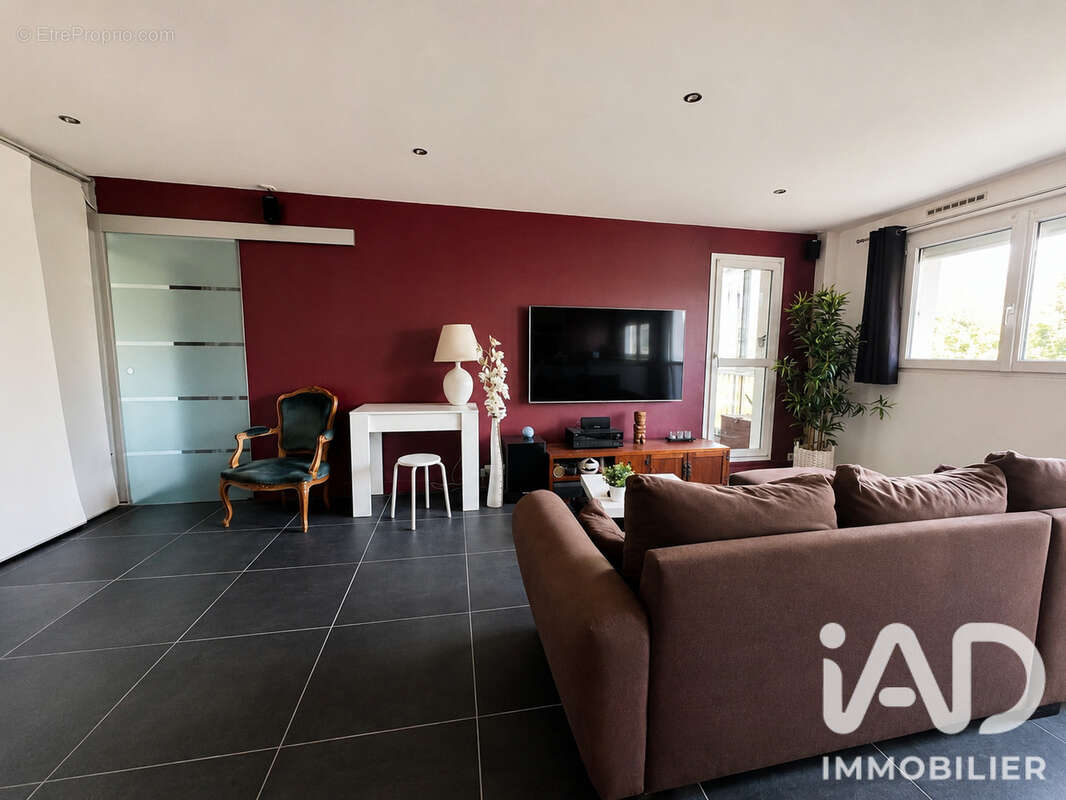 Appartement 71 m² à Plaisir  - photo 3