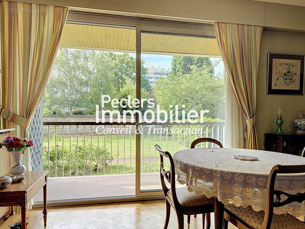 Appartement à RUEIL-MALMAISON