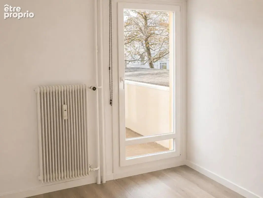 Appartement T3 de 75 m² avec balcon, garage et cave – Centre-ville de Vesoul - photo 8