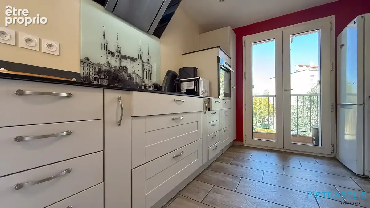 Appartement 6 pièces 127 m² à vendre à Lyon-8e (69008) - photo 8