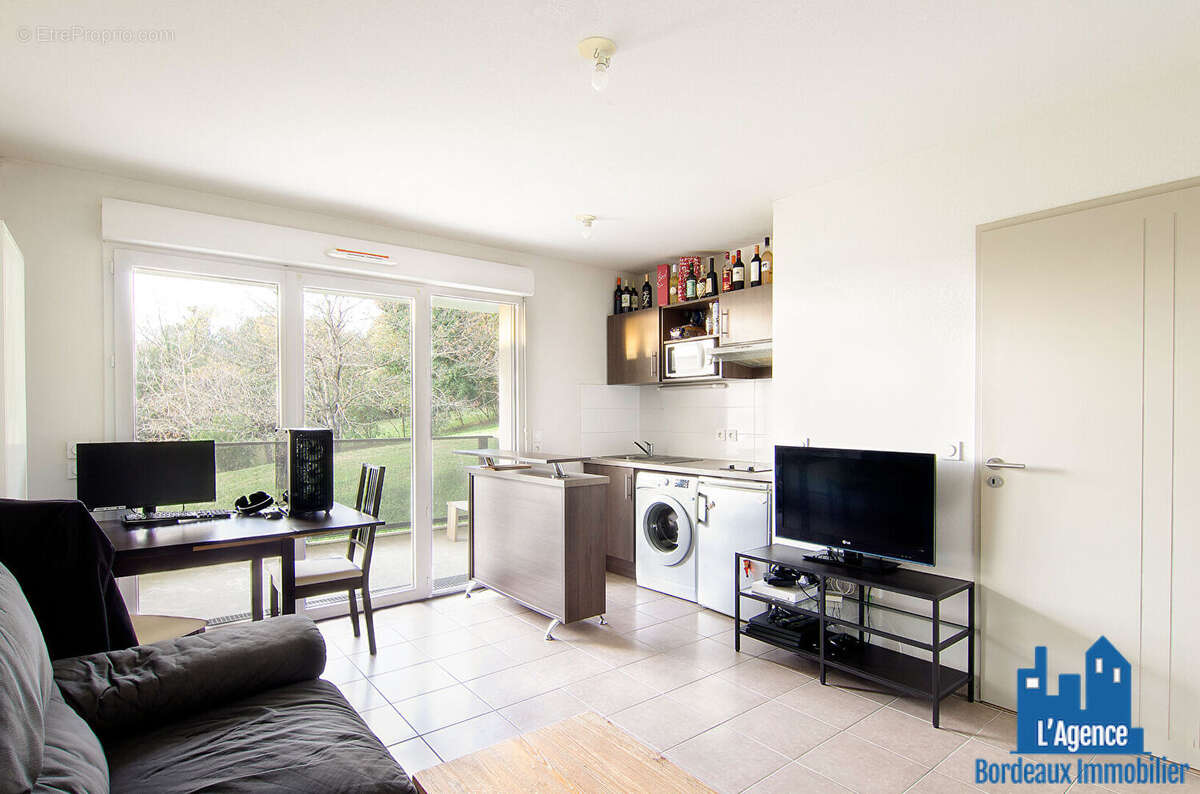 Appartement à BASSENS