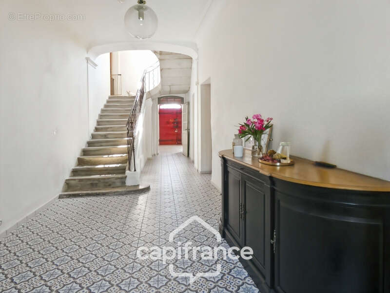 Maison à SAINT-GENIES-DE-COMOLAS