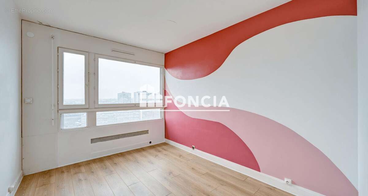 Olympiades - spacieux 2 pieces (46 m2) - double exposition- belle vue degagee- cave et parking - photo 4