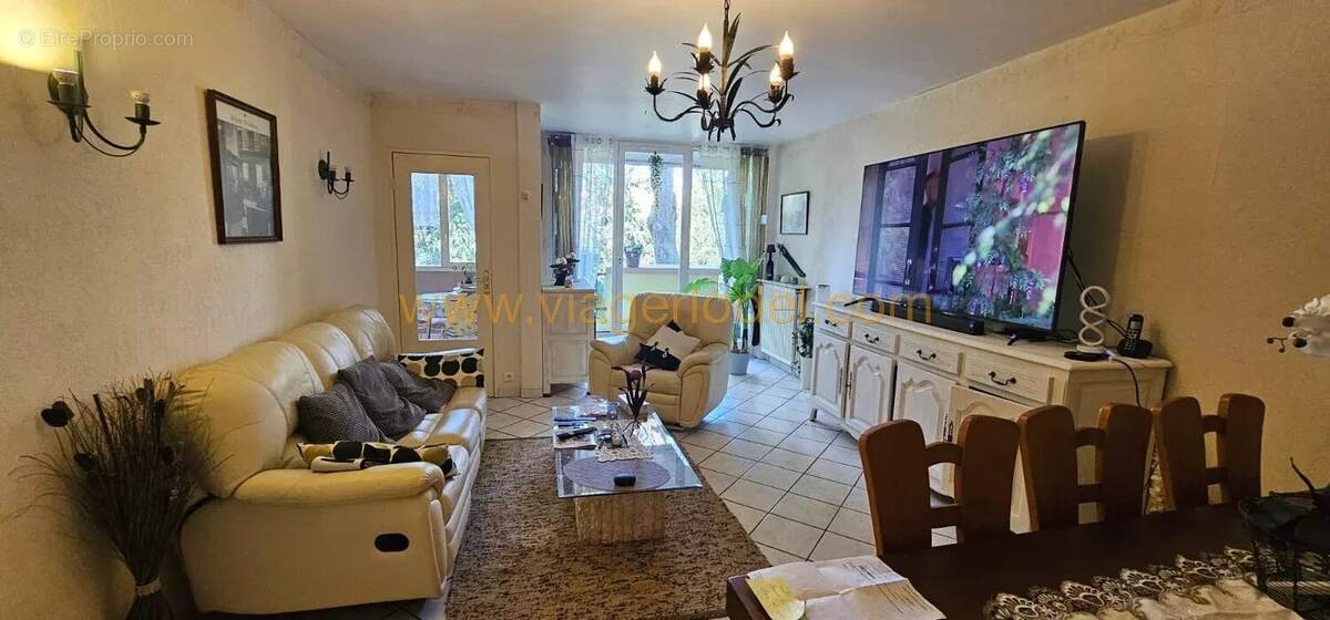 Appartement à CORBEIL-ESSONNES