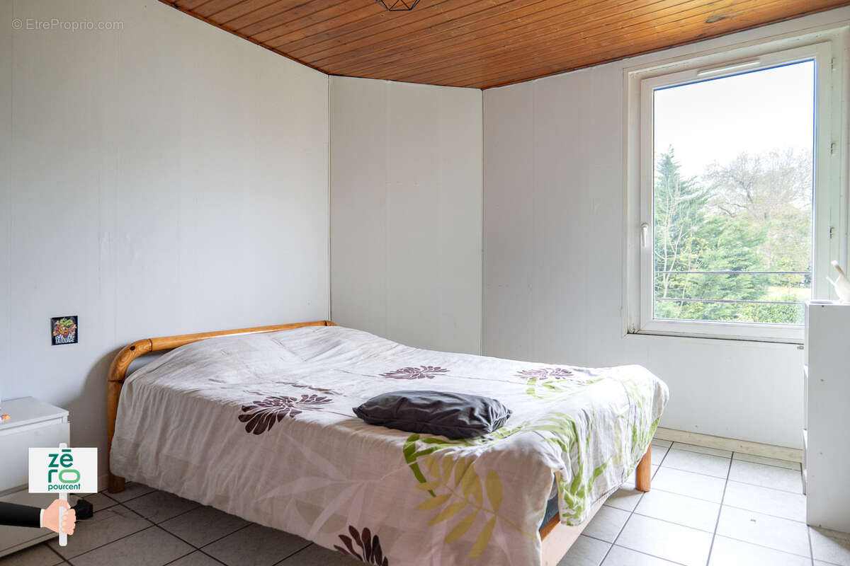 Maison à NESMY