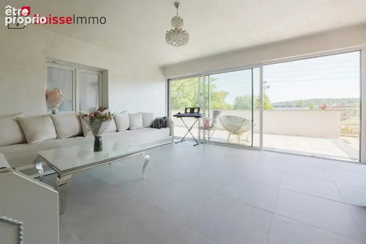 Maison Montbéliard 10 pièces 222 m2 habitables - photo 3