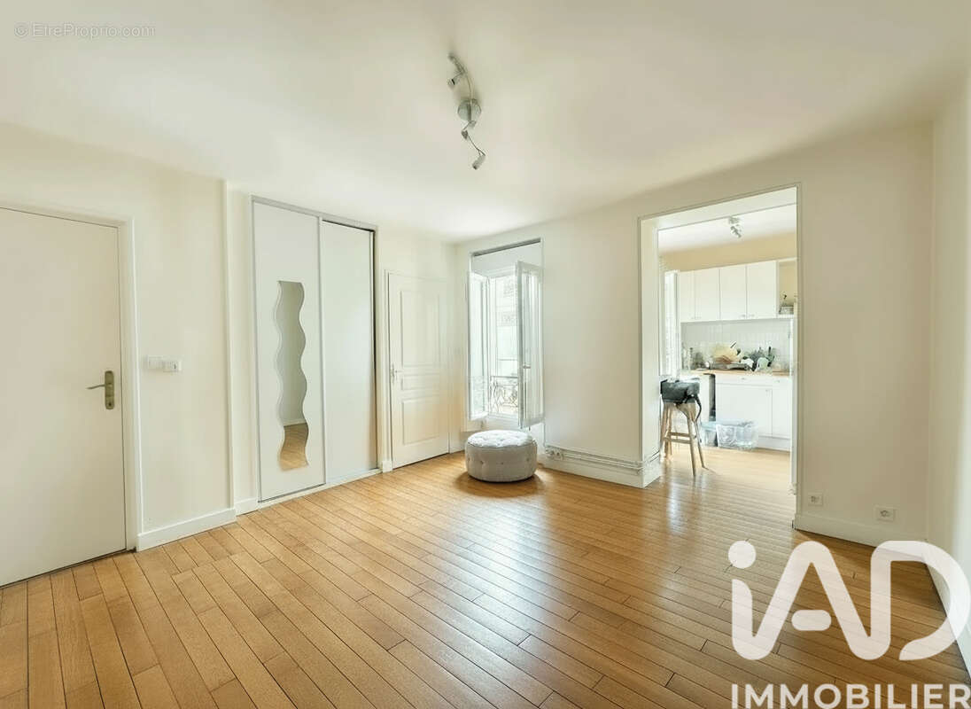 Appartement 26 m² à Paris-14e  - photo 2