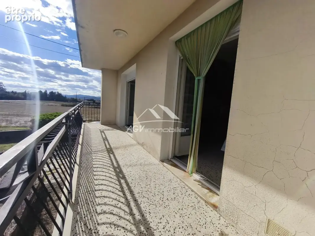 Rousson, maison 95 m² habitable, 61 m² d'annexes, 826 m² terrain clos - photo 4