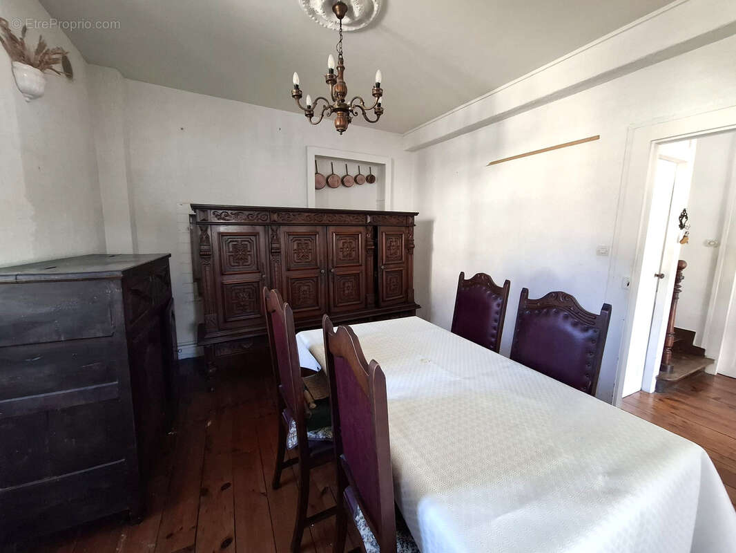Maison à TARDETS-SORHOLUS