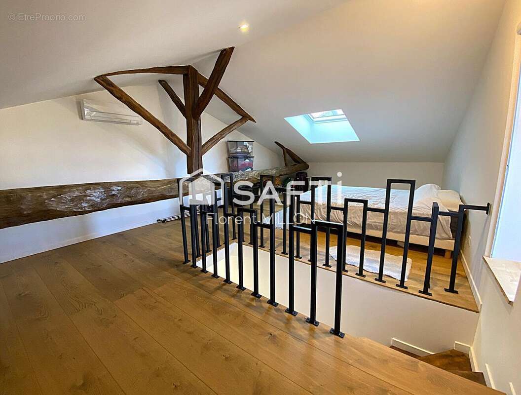 Photo 8 - Maison à LA MURETTE