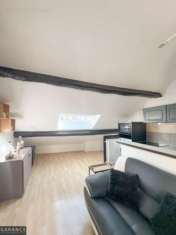 Appartement à PARIS-12E