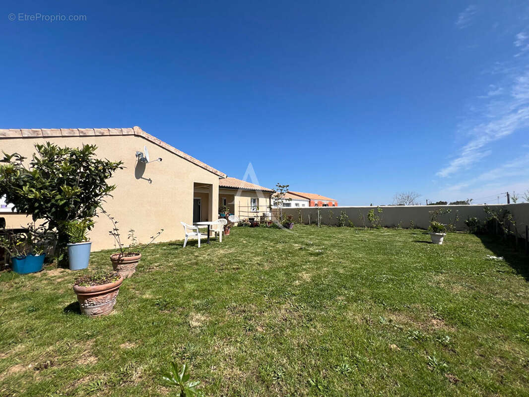 Maison à PORT-DES-BARQUES