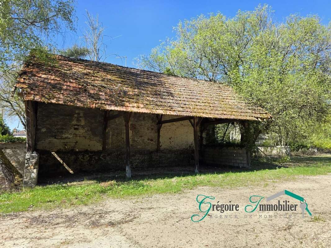 Maison à MONTIGNY-SUR-LOING
