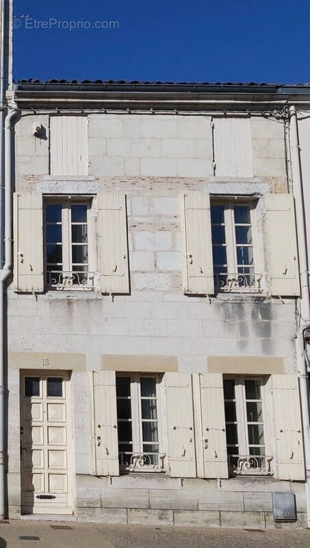 Maison à SAINTE-FOY-LA-GRANDE