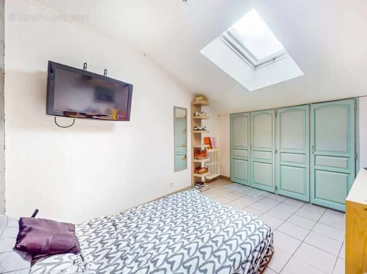 Maison à COURTHEZON