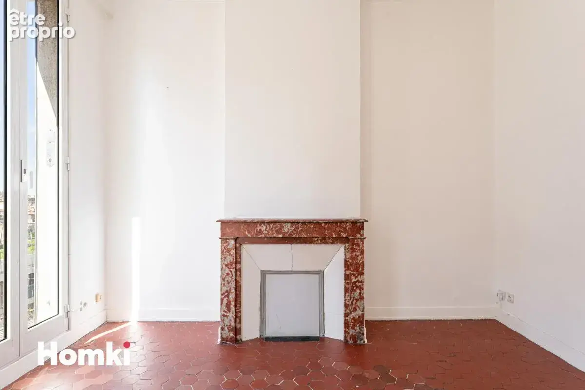 Appartement T3 de 60 m² à Marseille 13006, Rue Paradis - photo 3