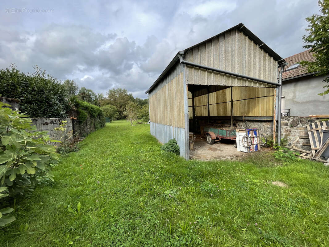 Maison à CHAMPAGNEY