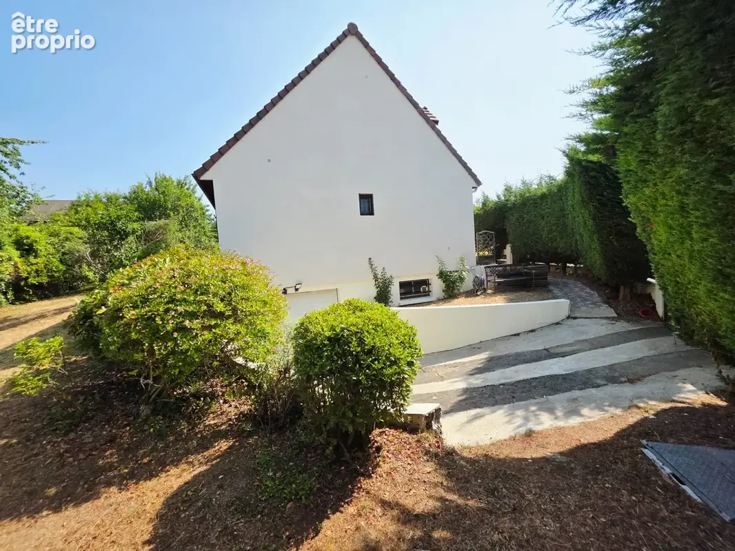  RARE À ÉGLY ! Maison familiale 6 pièces – 4 chambres, 55 m² de pièce de vie, jardin et sous-sol total - photo 2
