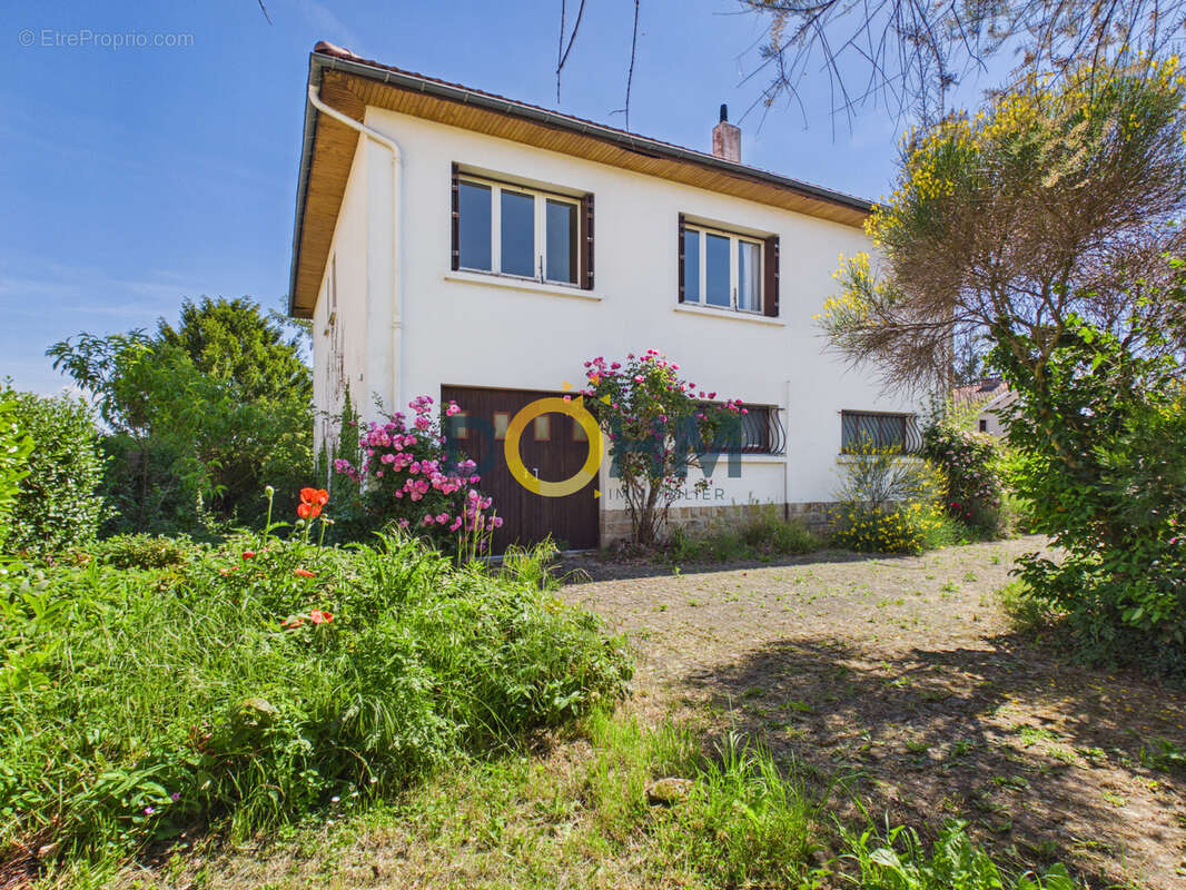 Maison à BRIOUDE