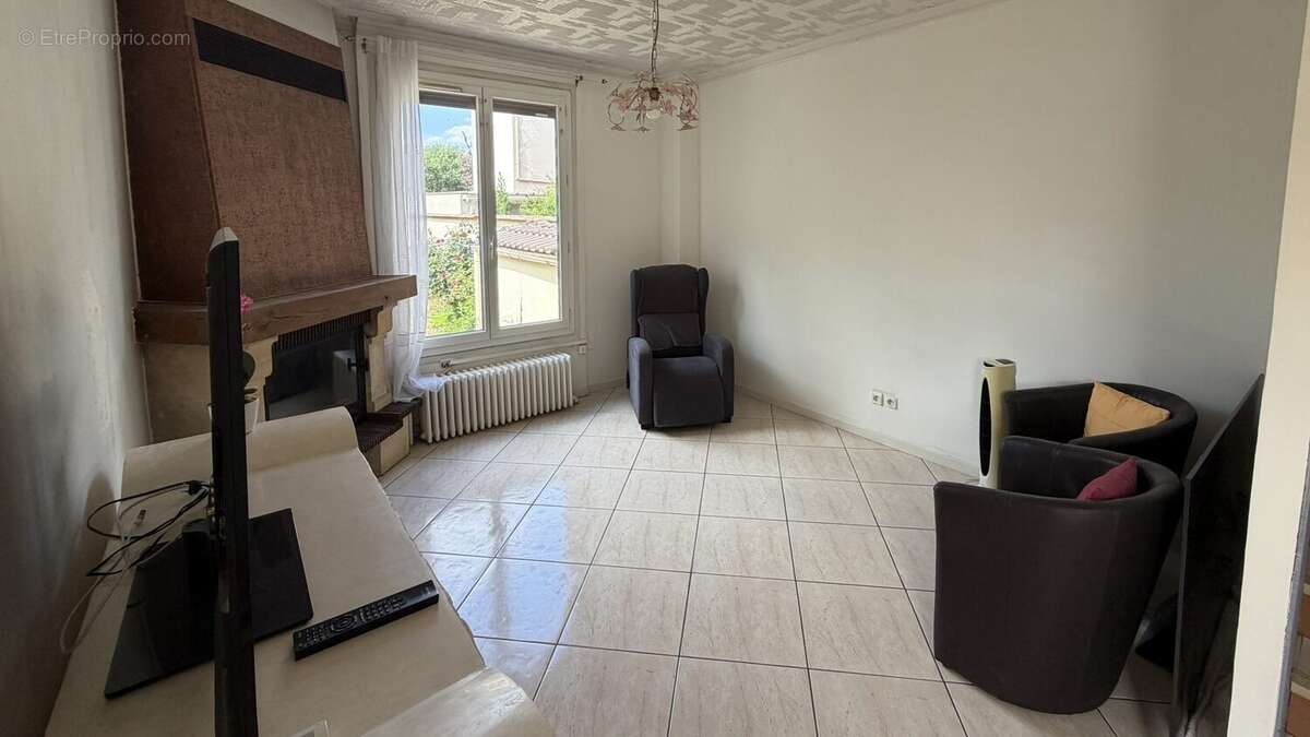Maison 63 m² à Drancy  - photo 2