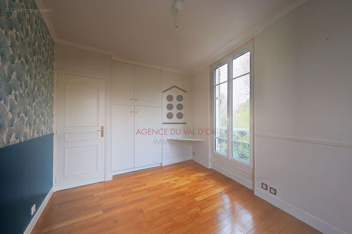 Appartement à LOUVECIENNES