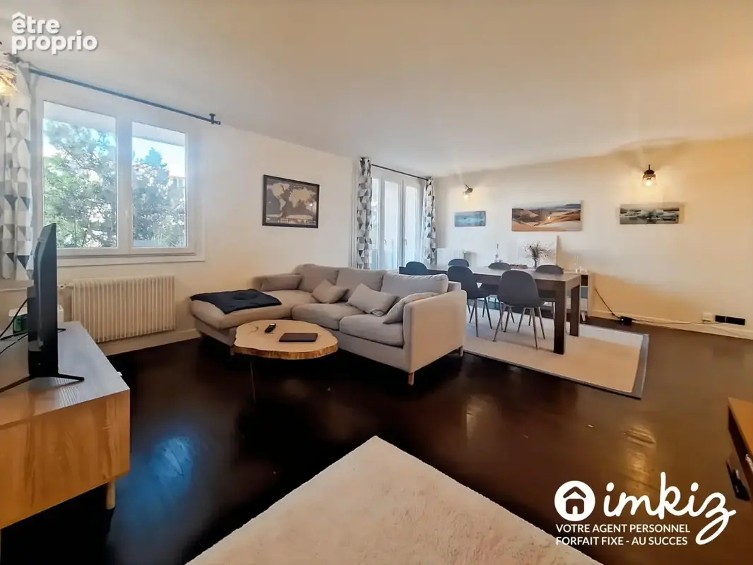 Gratte ciel - T3 70 m² avec balcon, DPE C - photo 3