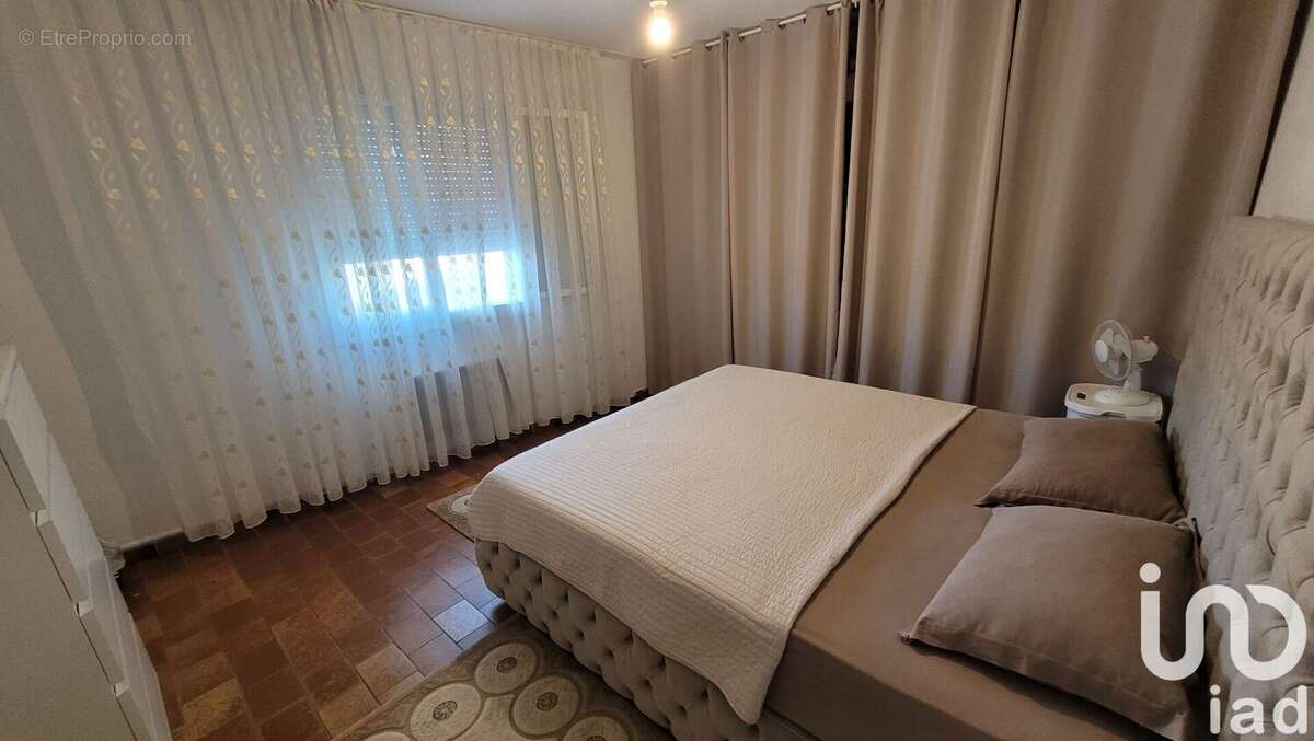 Photo 4 - Appartement à MORIERES-LES-AVIGNON