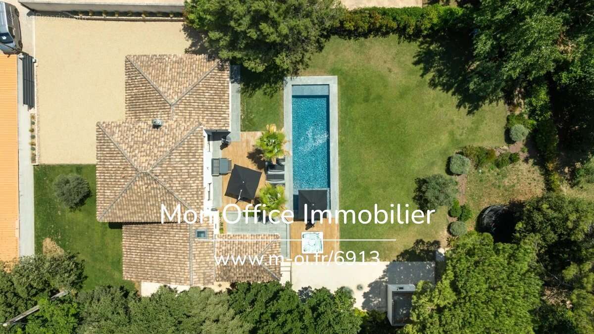 Référence : 6913-NFI - Villa 5 pièces + piscine au calme - photo 18