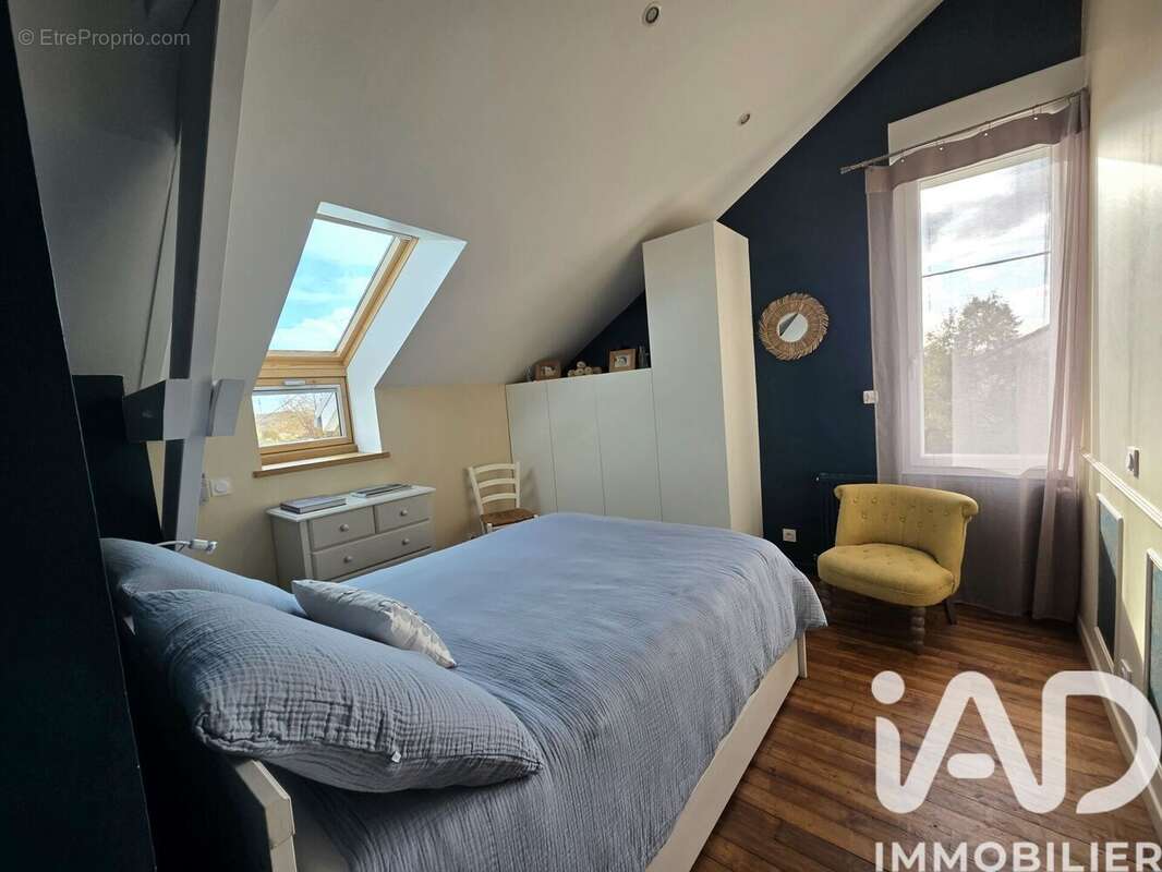 Photo 8 - Maison à FONTAINE-LE-COMTE