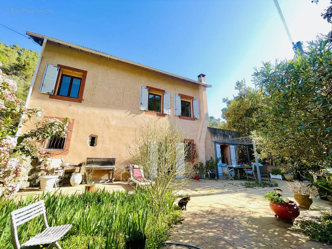 Maison à LA TRINITE