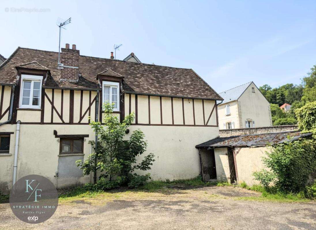 Appartement à CHAUMONT-EN-VEXIN