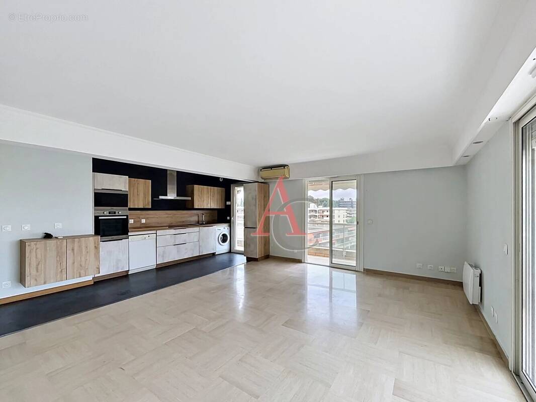 Appartement à CAGNES-SUR-MER