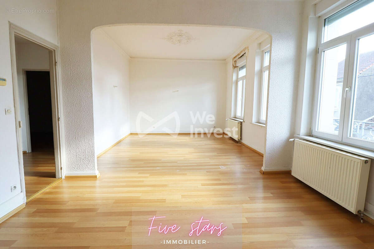 Appartement 342 m² à Piennes  - photo 7