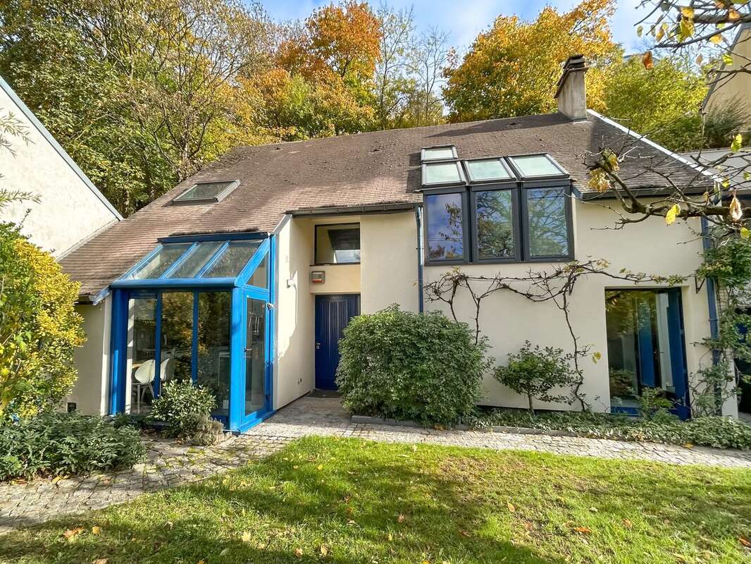 Maison à LA FRETTE-SUR-SEINE