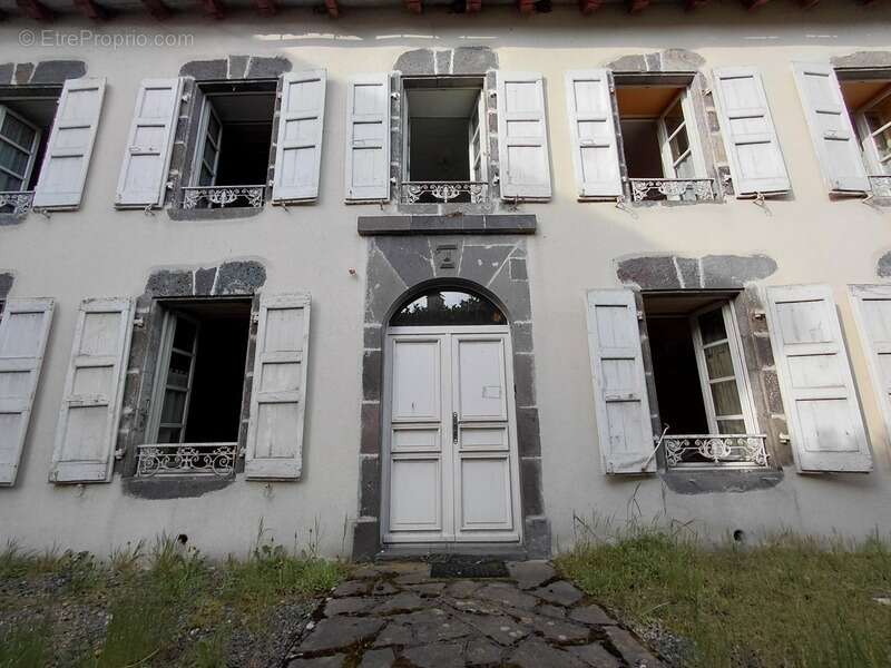 Maison à SAINT-PAUL-DES-LANDES